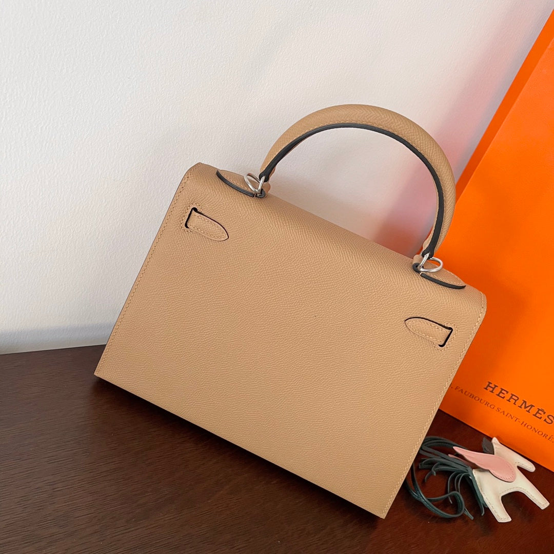 HERMES KELLY 25CM BEIGE EPSOM LEATHER SILVER HARDWARE