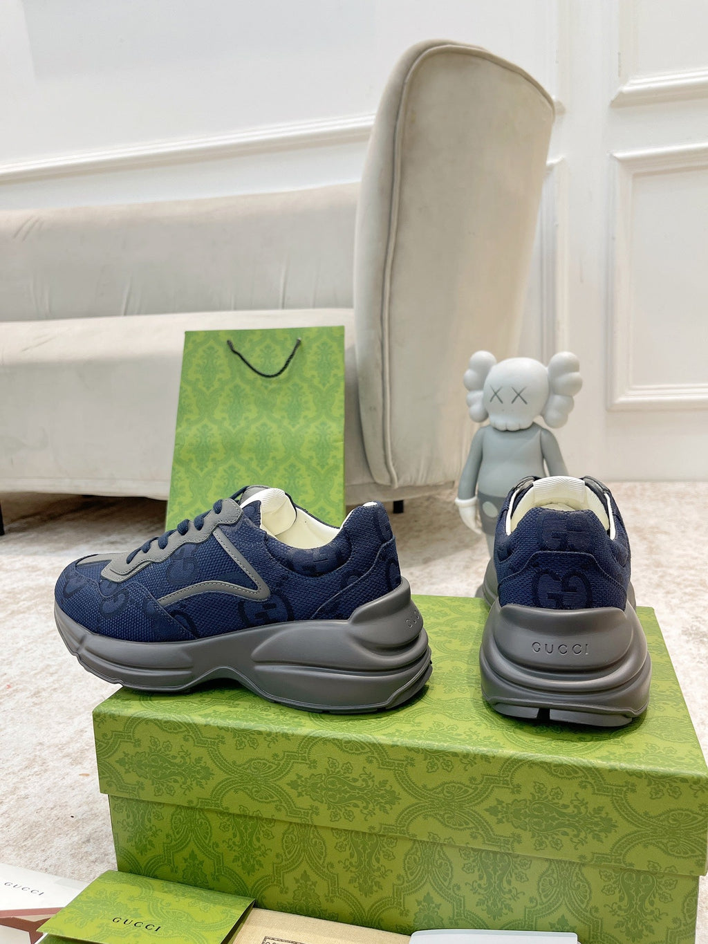 GUCCI RHYTON TRAINER NAVY AND GRAY LAMBSKIN