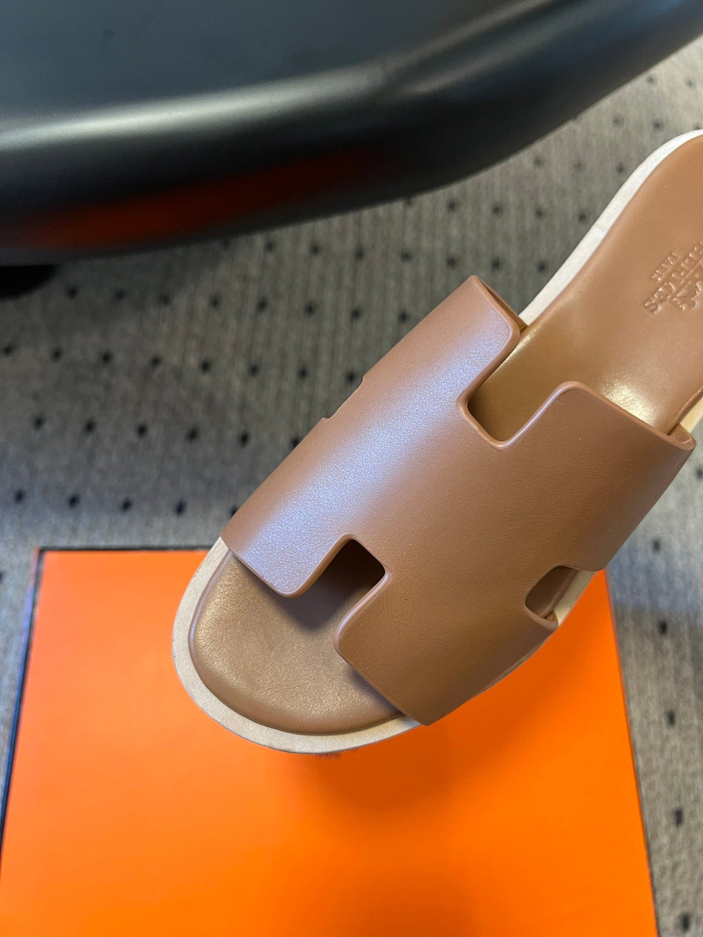 HERMES EZE SANDAL 85 MM IN BRONZE BROWN CALFSKIN