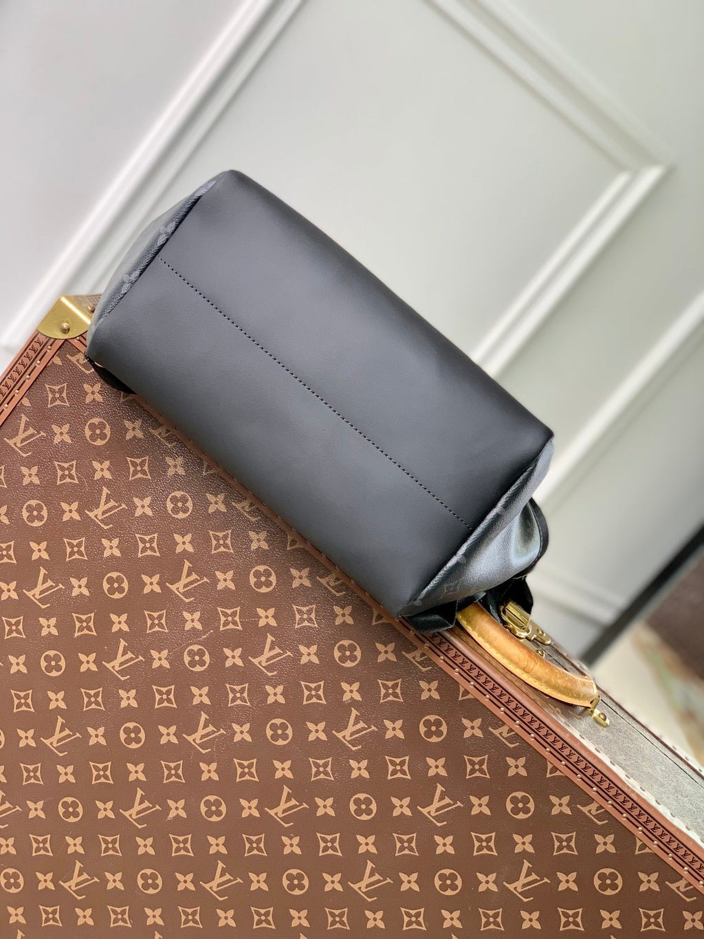 LOUIS VUITTON GETAWAY BACKPACK 50 IN BLACK MONOGRAM ECLIPSE CANVAS AND CALFSKIN
