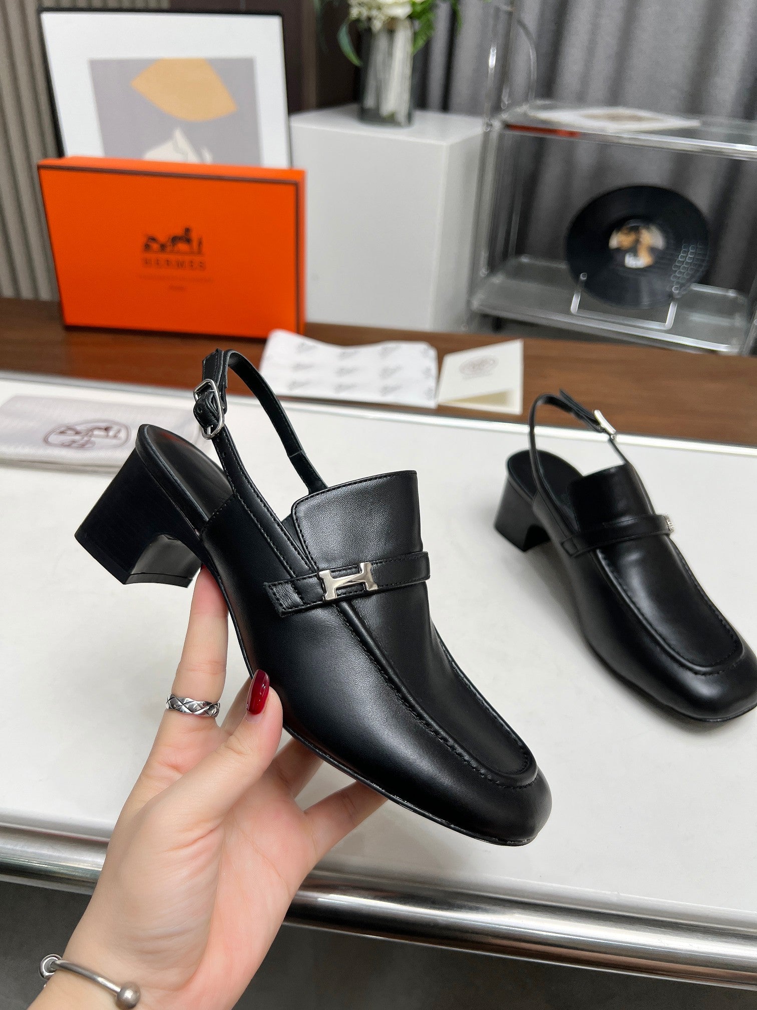 HERMES SQUARE TOE SLINGBACK BLACK CALFSKIN